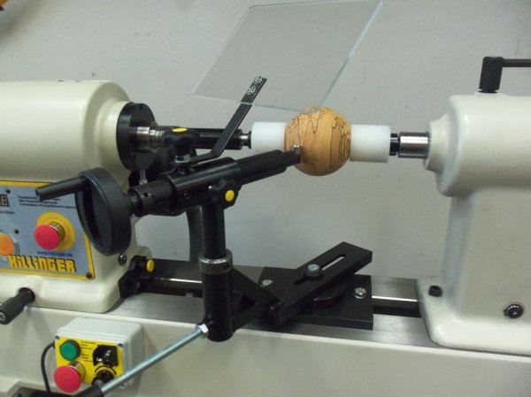 ball turning device